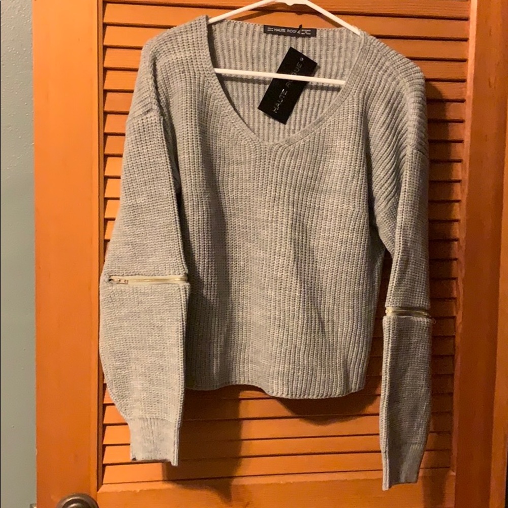 Grey zippered sweater